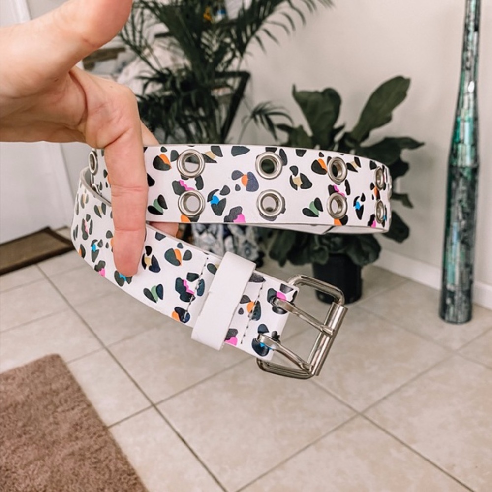 White cheetah multi colored belt